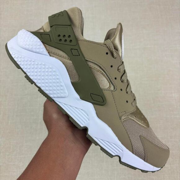 🐆 2017 Nike Air Huarache “Khaki” 13M